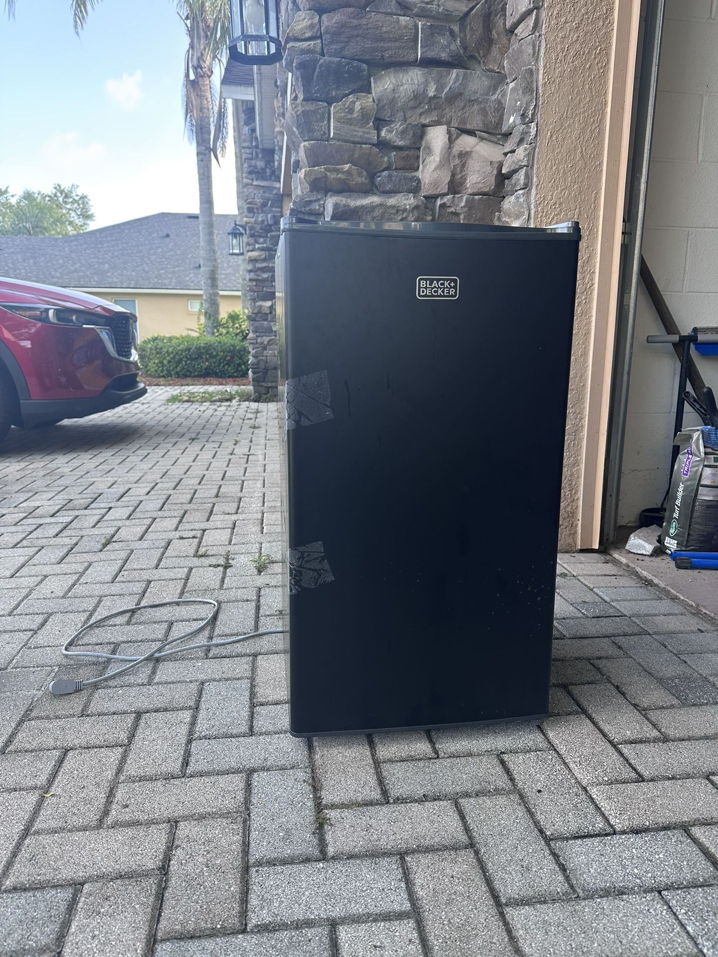 Black & Decker Mini Fridge