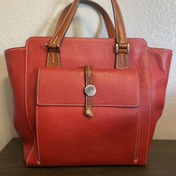 Dooney & Bourke Purse