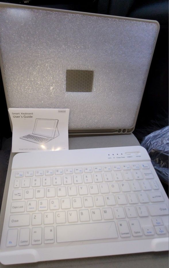 Wireless Bluetooth Keyboard