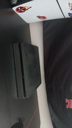 Ps4 slim