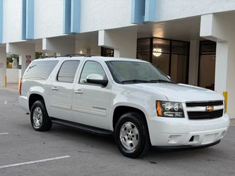 2012 CHEVROLET SUBURBAN 5.3 V8