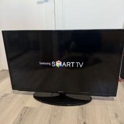 Samsung Smart TV - 40 Inch - UN40EH5300