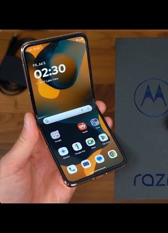 Brand New Motorola Razr+ 2024 256gb Midnight Blue