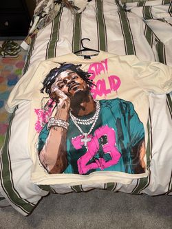 GRAPHIC T-SHIRT
