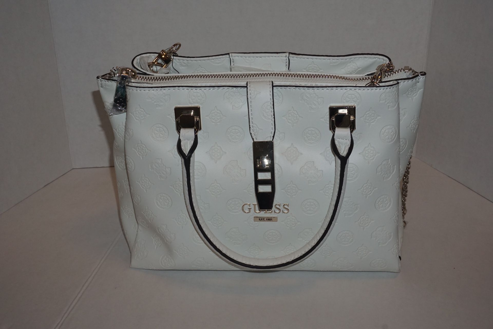 GUESS Bag Purse Ivory PEONY CLASSIC Girlfriend Carryall Retail