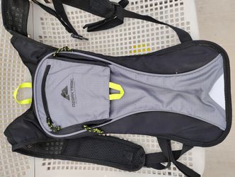 New - Ozark Trail Hydration Backpack - 
Perfect for hiking, music festivals, or long bike rides. This Ozark Trail pack is super lightweight and comfor