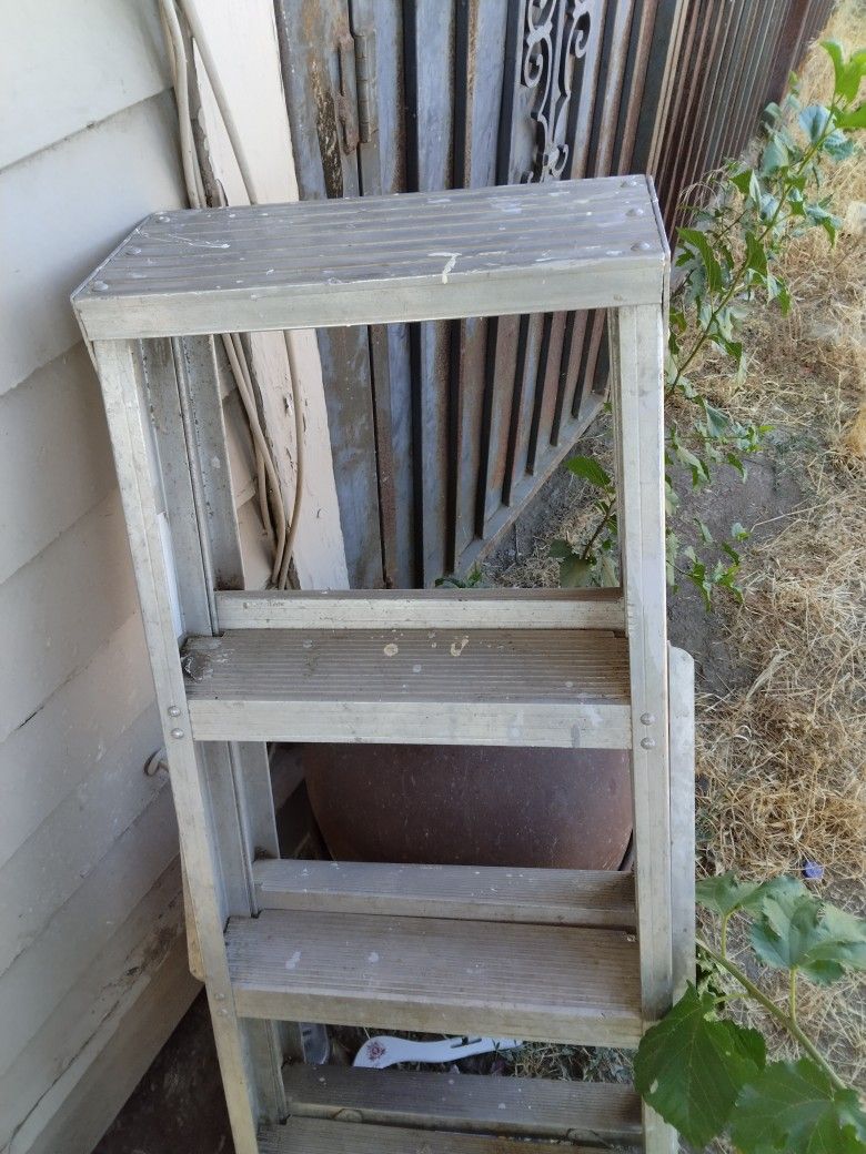 Ladder 