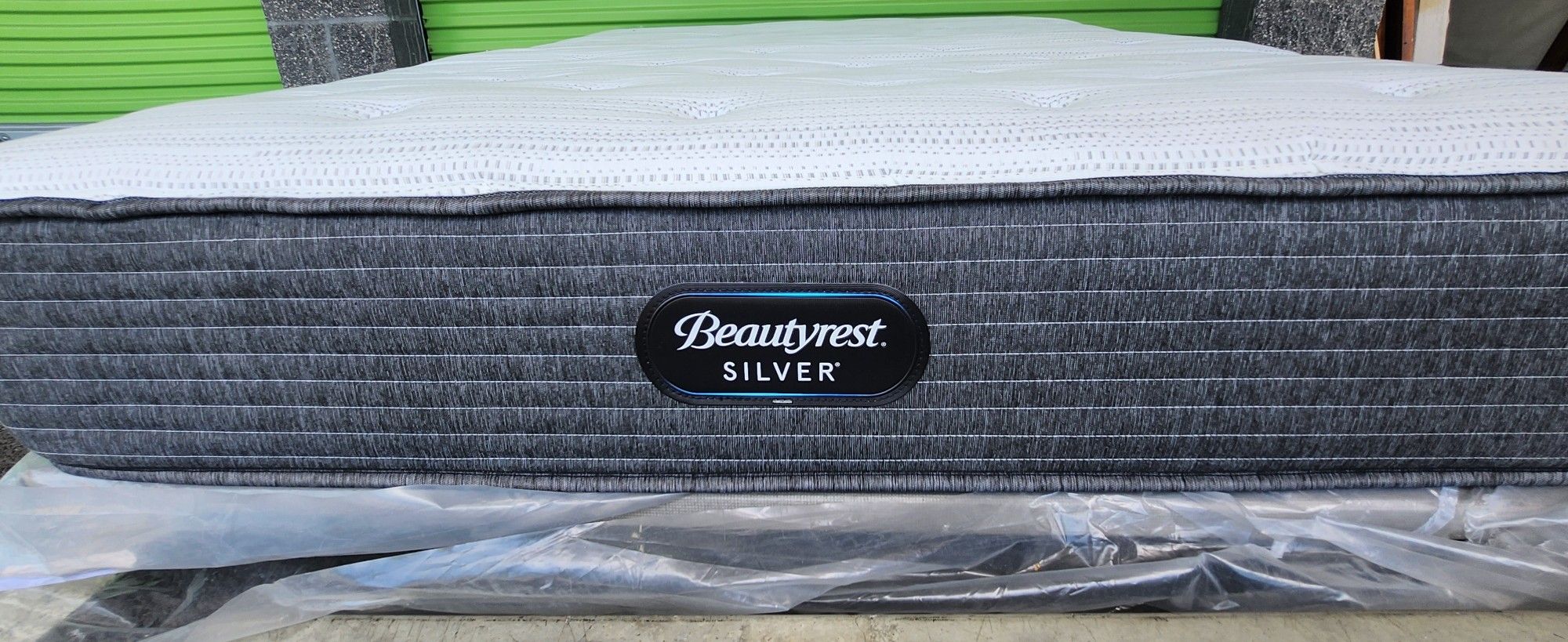 Queen Size Beautyrest Silver Mattress- Box Spring And Bed Frame Optional