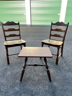 Vintage Chairs And Table 