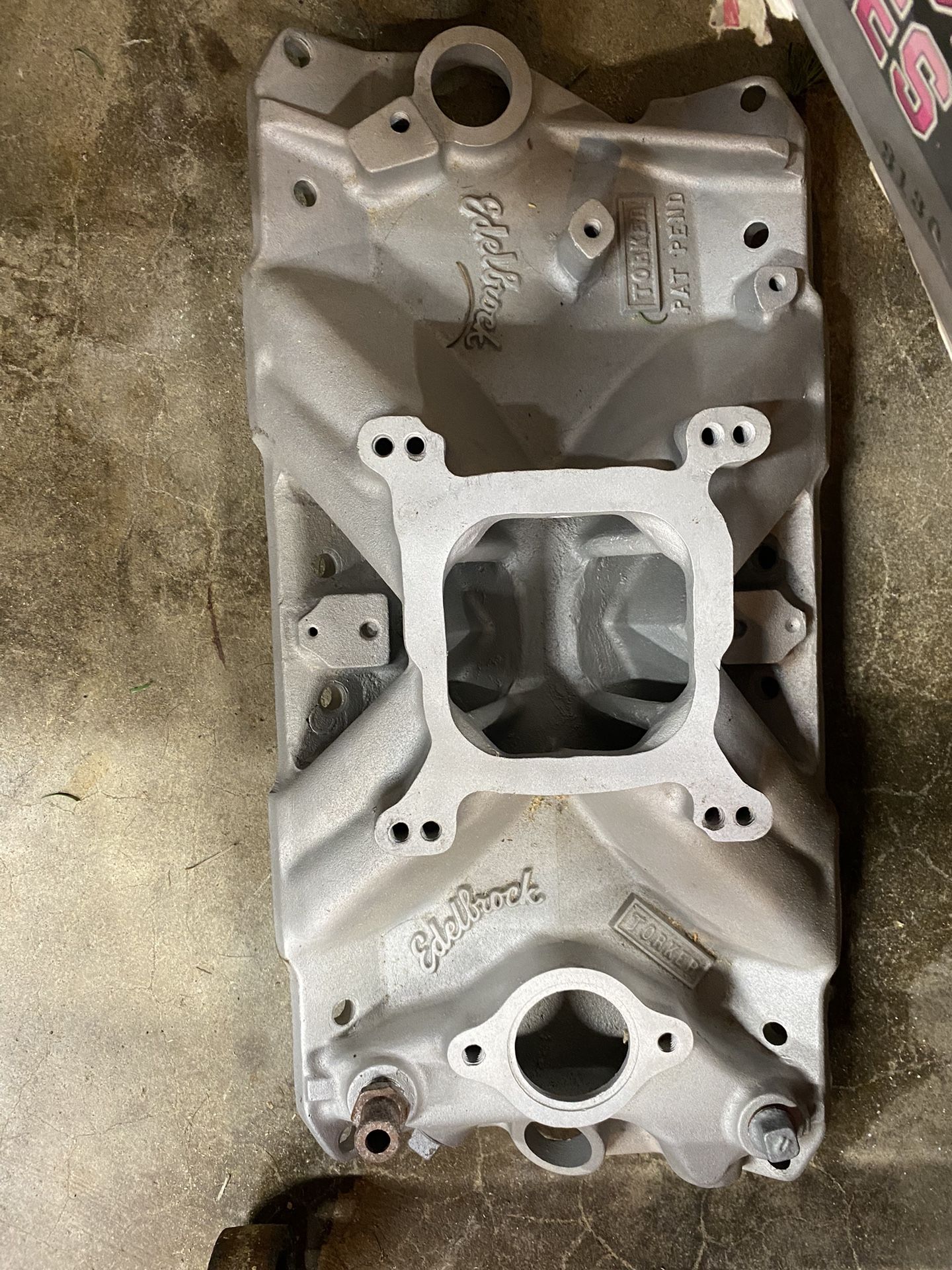 Edlebrock Intake Manifold