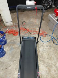 WELLFIT Folding Treadmill / Walking Pad Hybrid. Brand-new
