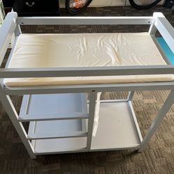 CHANGING TABLE 
