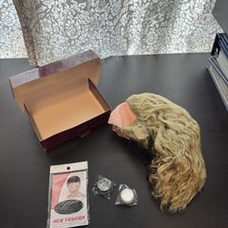 Halloween Costume Wig & Face Paint