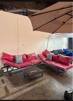 New Aluminum 3pc with reclining lounge sitting. Red