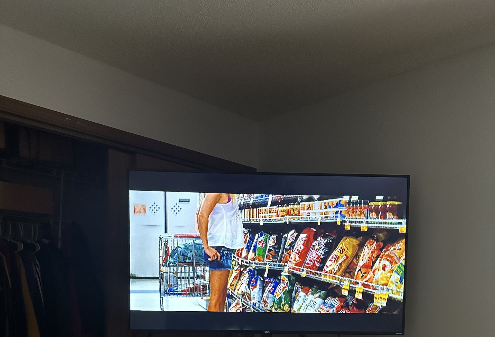 LG 65in
