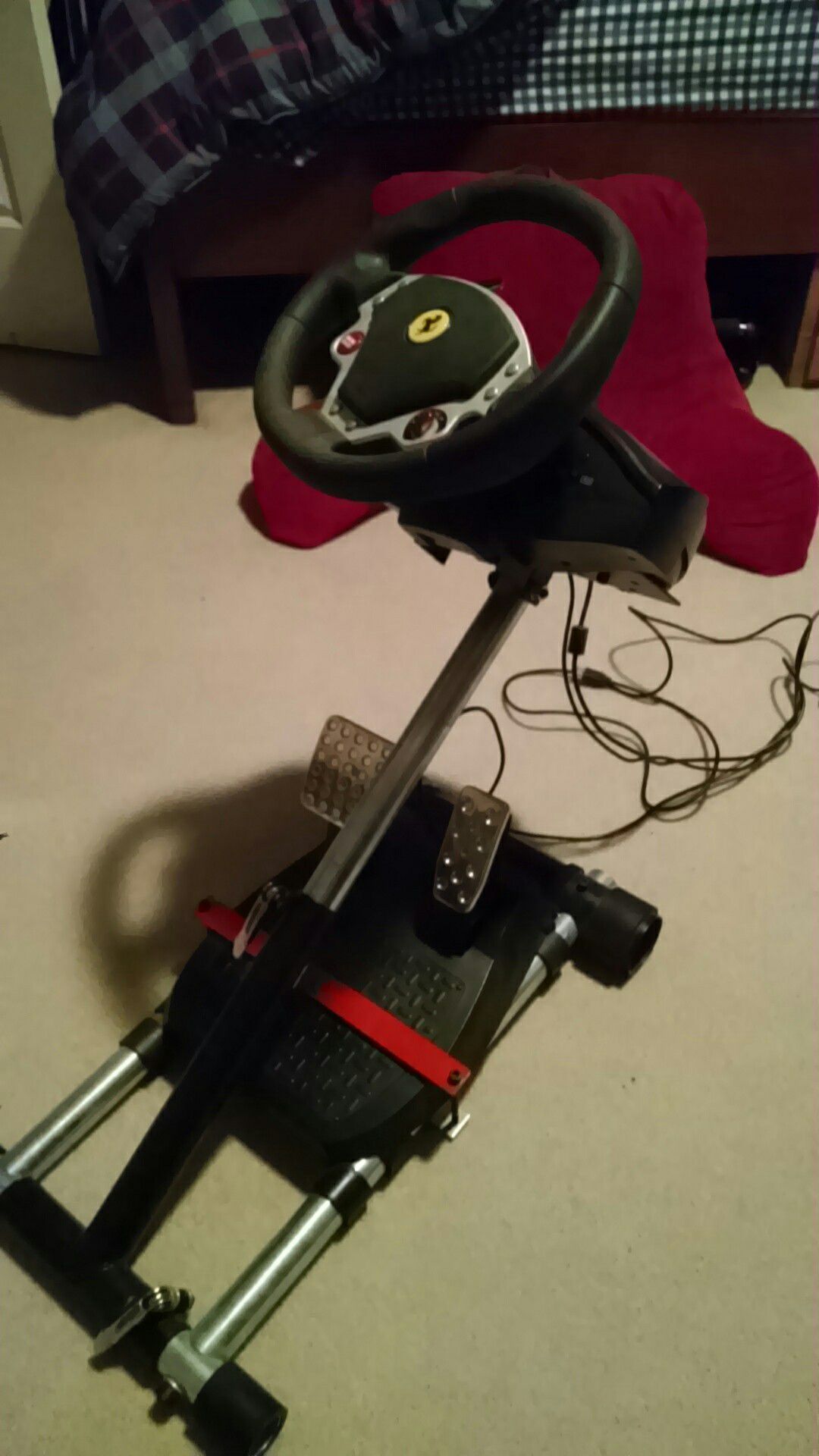 Thrustmaster F430 Racing Wheel (PS3, Xbox 360,PC)