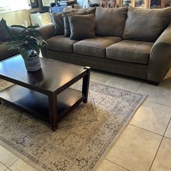 Living Room Set. Couch, Loveseat, Rug, Lamp, Coffee Table And End Table 