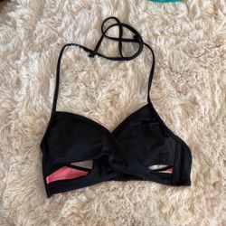 Woman’s Victorias Secret Bikini Swim Top