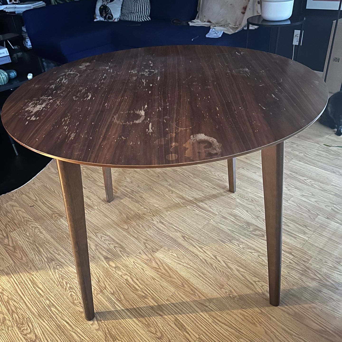 WOOD ROUND DINING KITCHEN TABLE