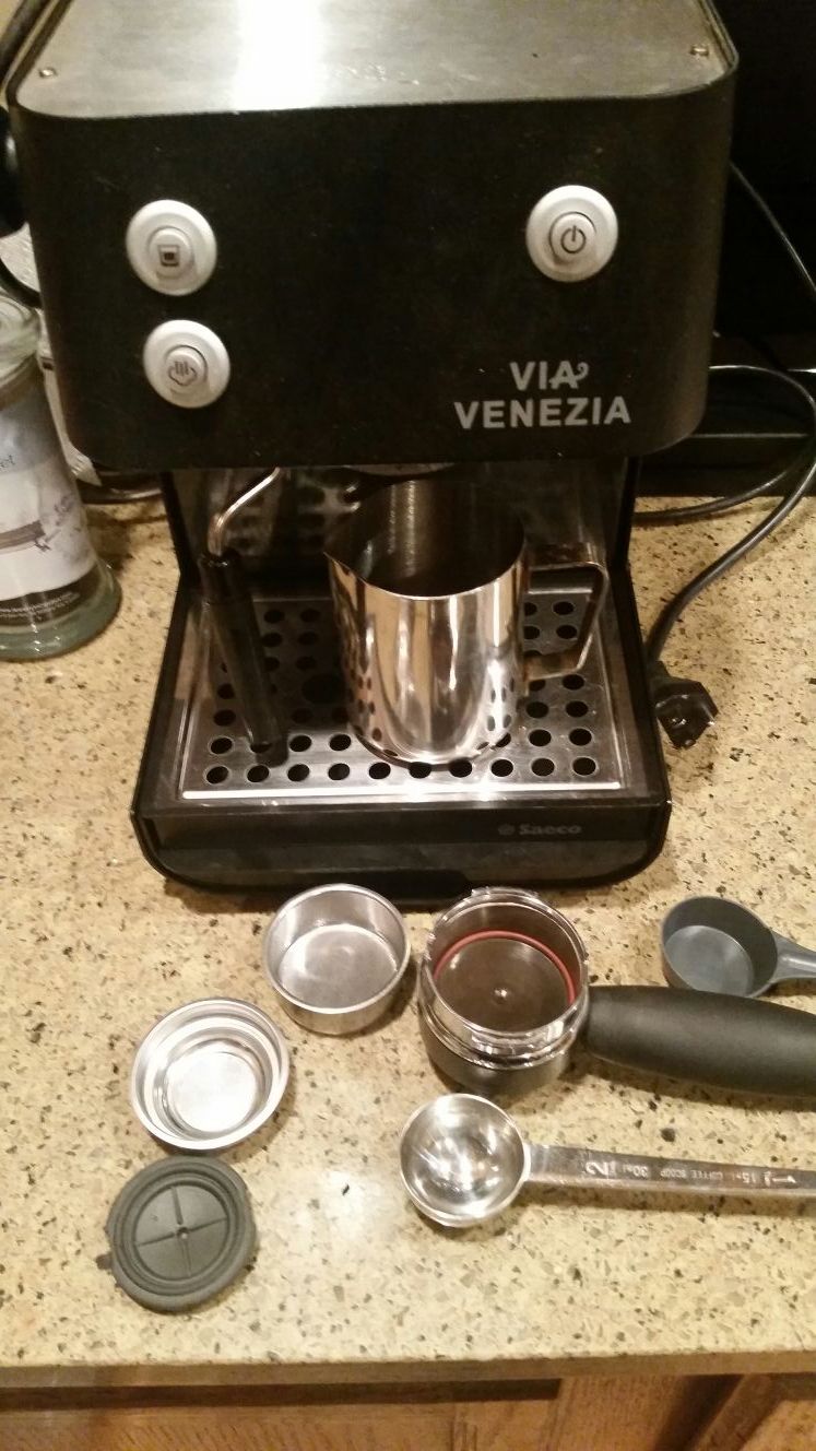 Saeco Via Venezia espresso machine for Sale in Bothell, WA OfferUp