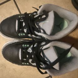 Jordan Retro 3s