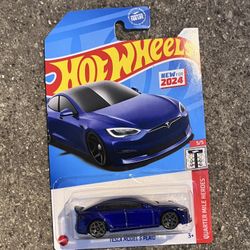 Hot Wheels Tesla Model S Plaid 1/64 Scale Diecast Car #Tesla #DiecastCar