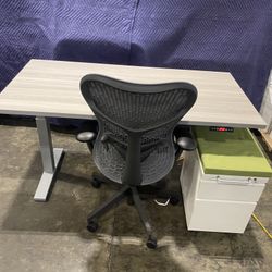 Herman Miller Mirra 2 Chairs!! We Have Multiple Available! We Also Have Standing Desk Available!