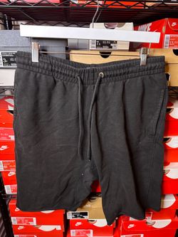 Urban Outfitters black sweat shorts Size Large men’s used