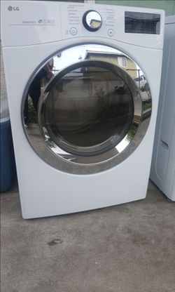 LG  Gas Dryer - 7.4 cu Ultra Large Front Load