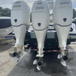 Mercury Verado Outboard And Racing Engines L6 300’s 350 And 400R
