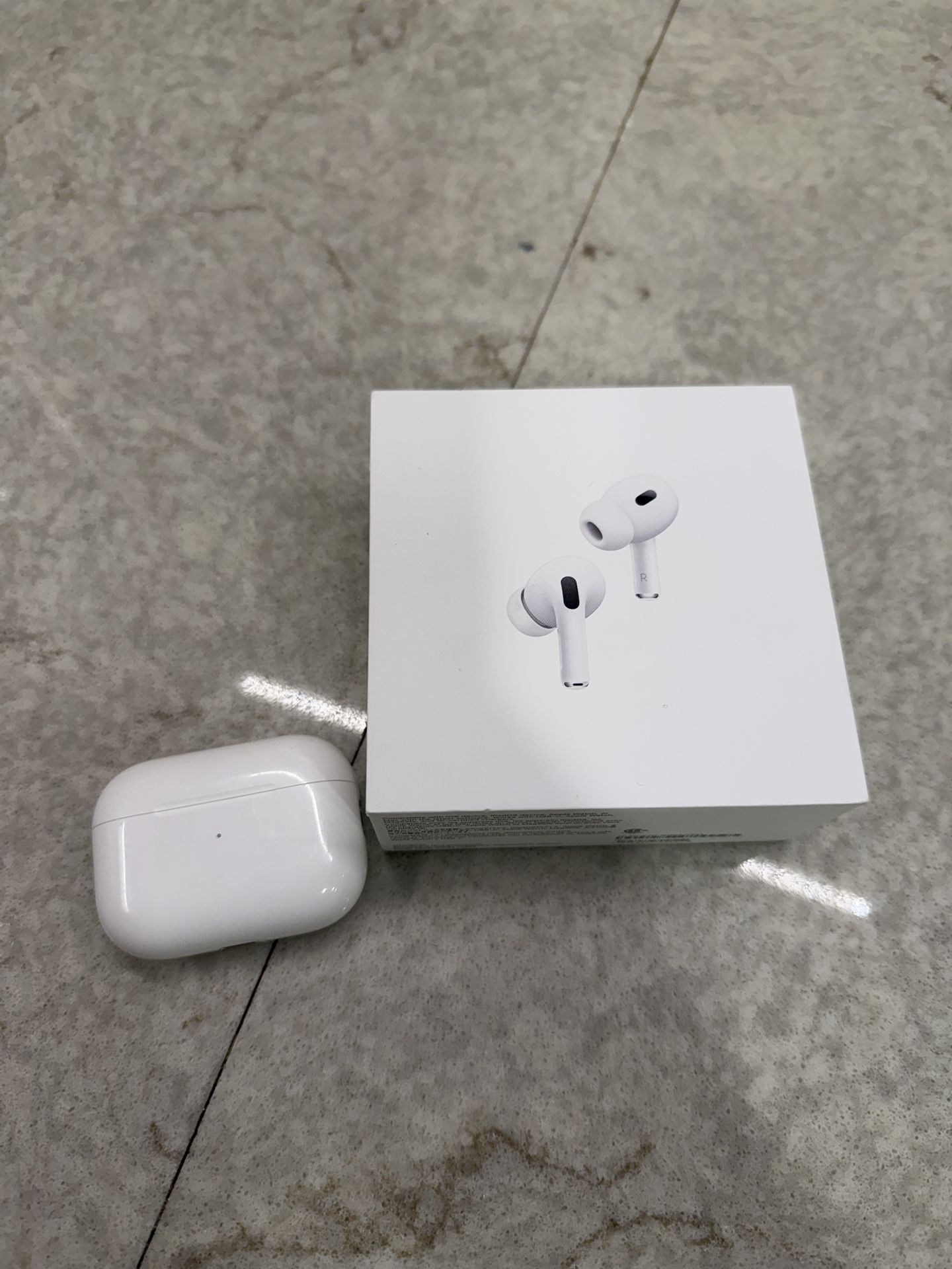 Apple AirPods Pro( 2nd Gen)