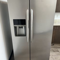 Frigidaire Stainless Refrigerator And Freezer