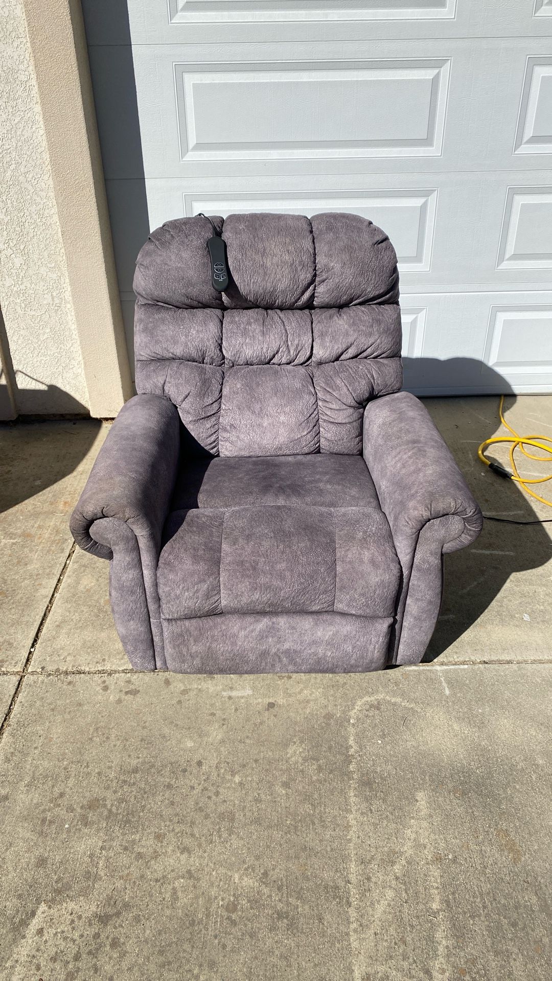 Recliner Electric