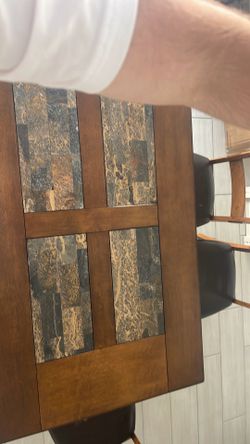 Dining table set of six pieces