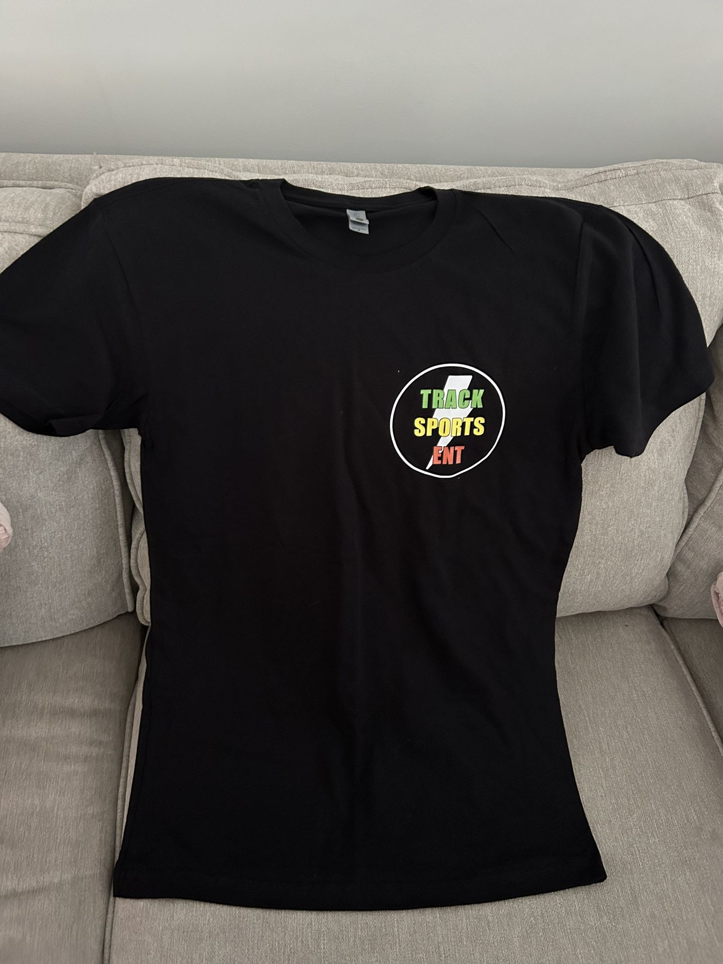 Track sports ent Small tshirt