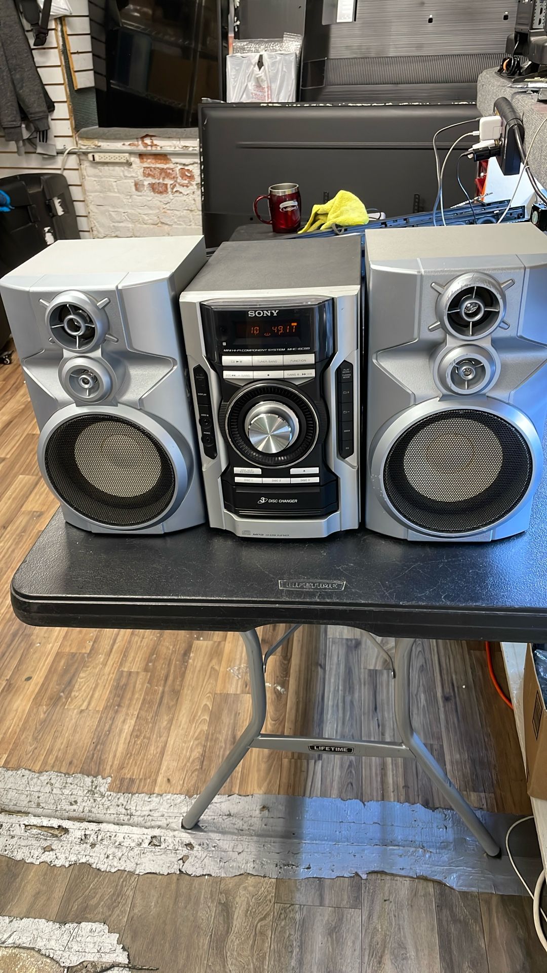 Sony Stereo System CD Player Am Fm $ 90