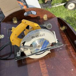 DeWalt DW359 Type 2 7-1/4" Circular Saw