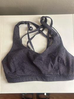 Lululemon sports bra