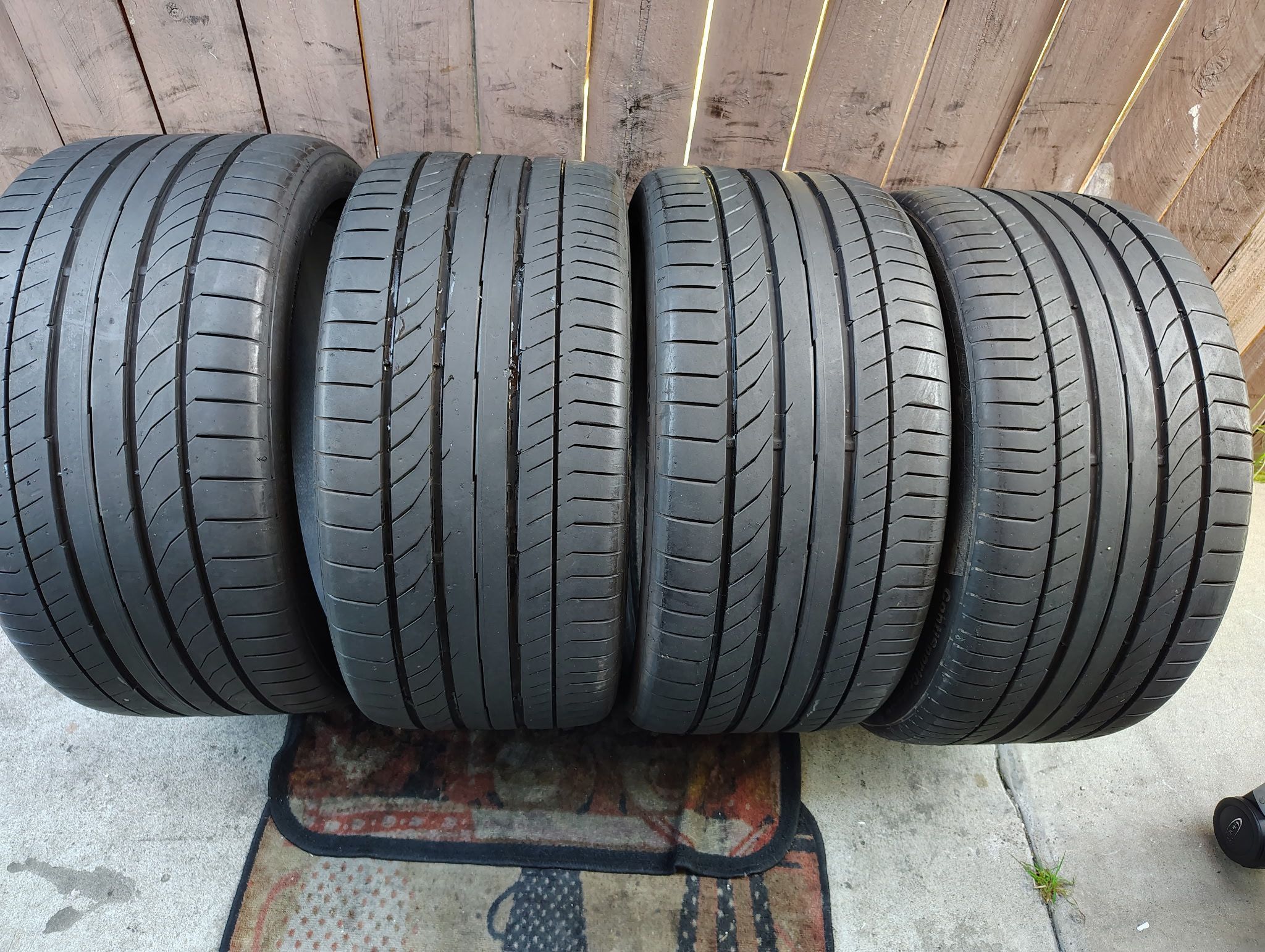 Set De Llanta 285/35ZR20 Continental Contisporcontac