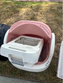 Robot Litter Box