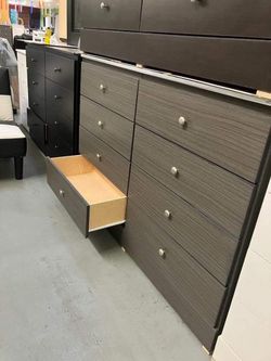 8 Drawers Compressed