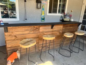 Pallet Bar