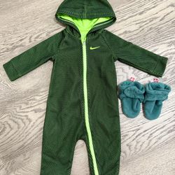 Nike Baby Long Sleeve Hooded Fleece Coverall /one piece(9mon) & Zutano Fleece Baby Booties(12mon)