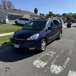 2005 Toyota Sienna
