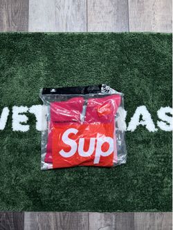 Supreme x Hanes Men’s Red Cotton Crew Socks with Logo Pattern, Size 6-12