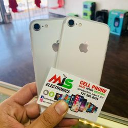 iPhone 7 32GB Unlocked 