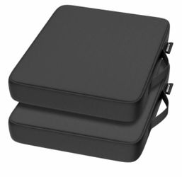 2 stadium chairs black