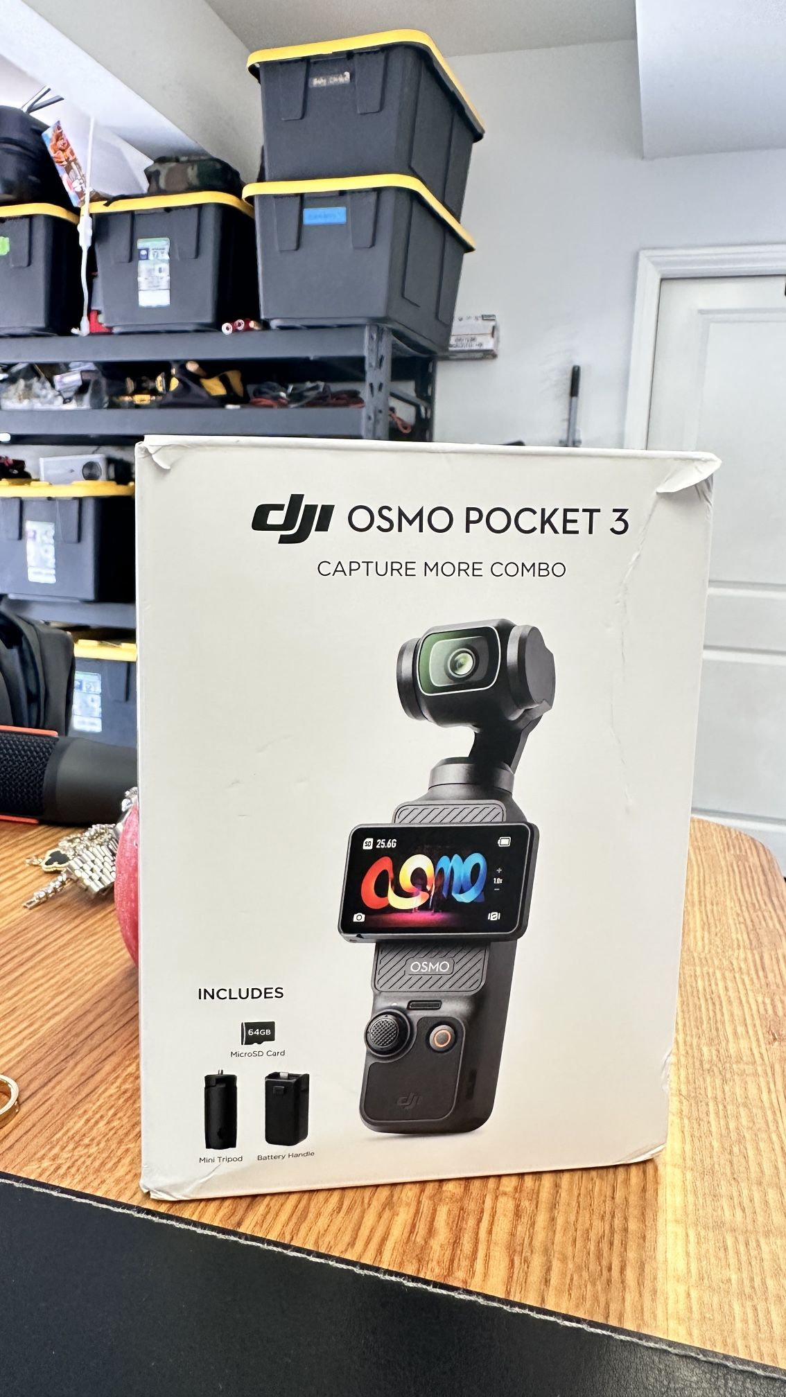 DJI Osmo Pocket 3  Capture More Combo (w/case)