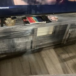 Tv Stand Good Condition 