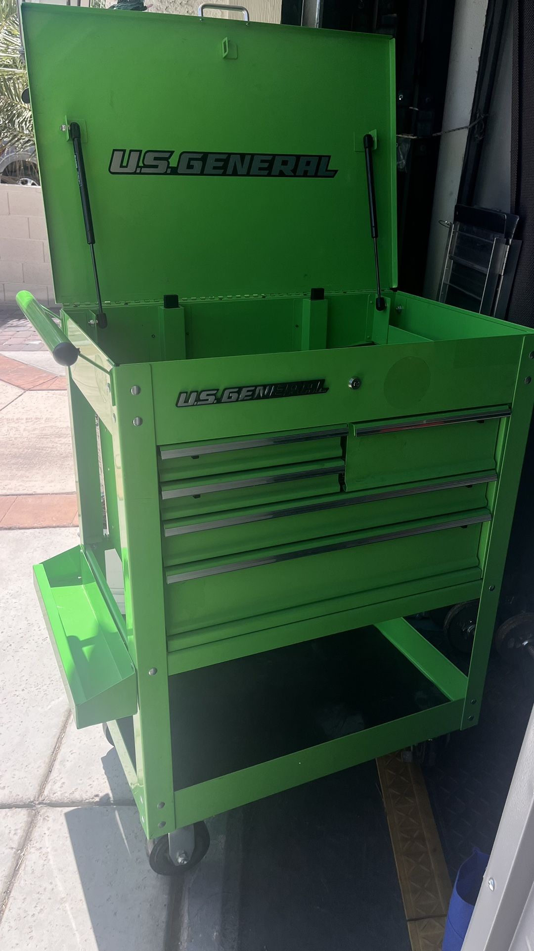 Tools Box With Keys 🔑